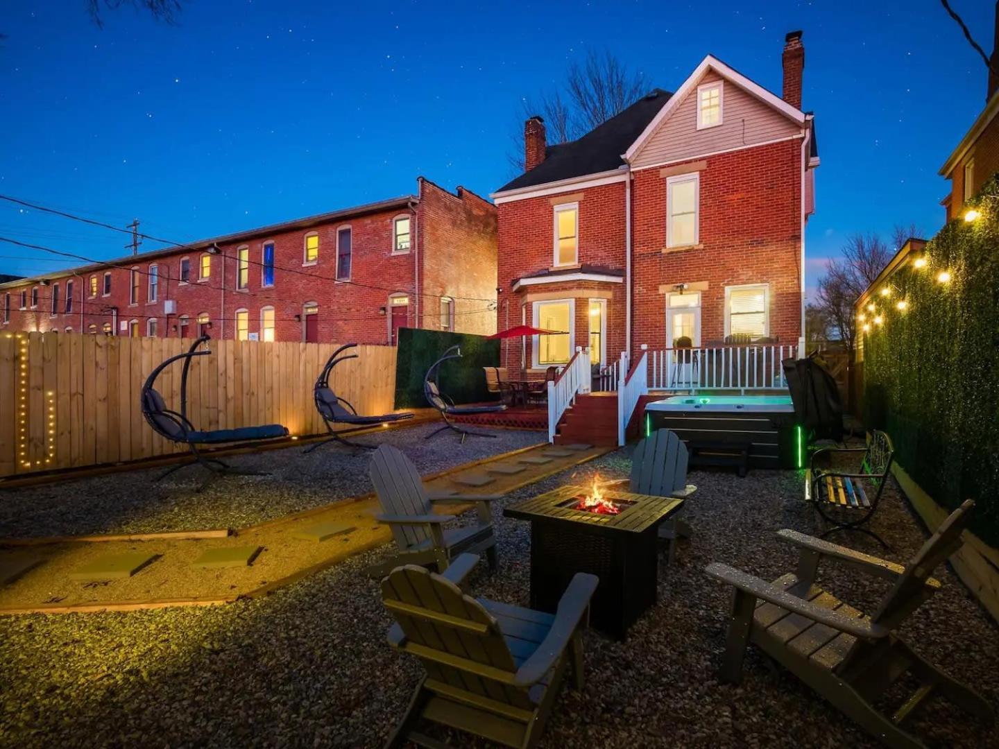 Ferienhaus Fun Upscale Oasis W Hot Tub Near Osu & Short North Columbus