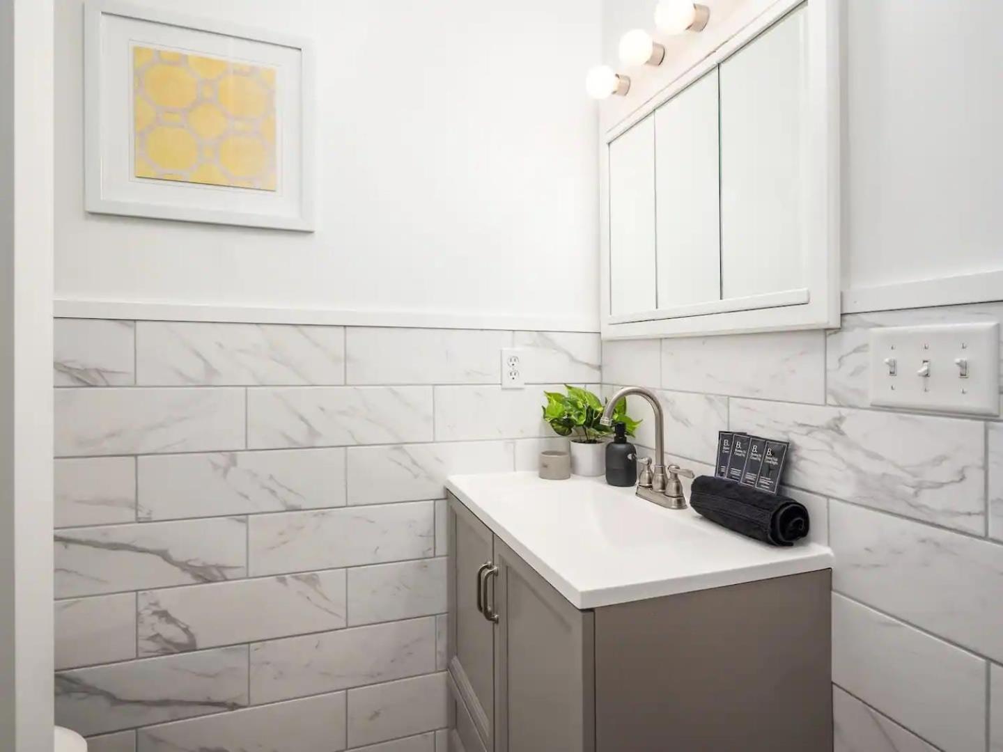 Ferienhaus Fun Upscale Oasis W Hot Tub Near Osu & Short North *