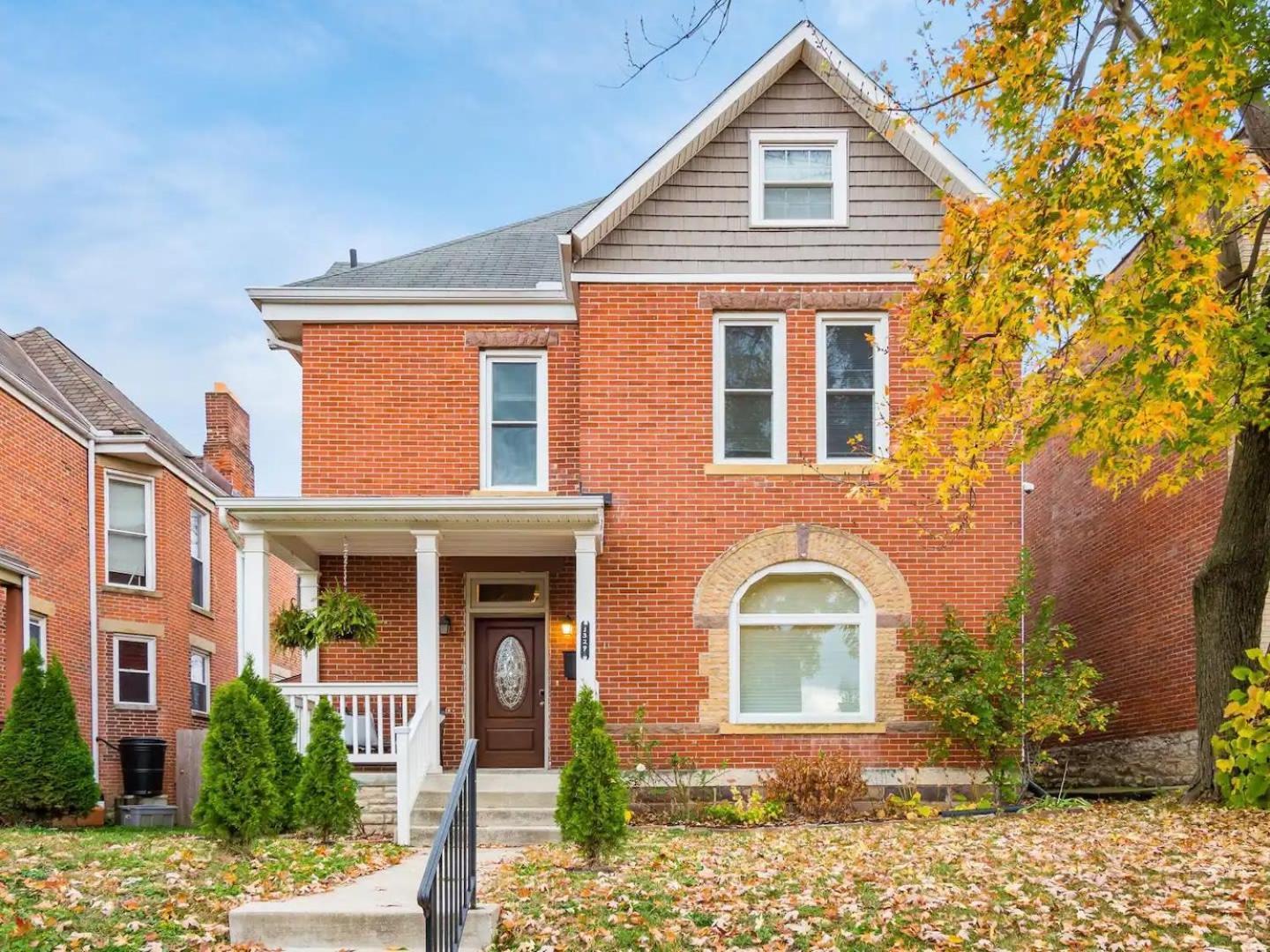 Fun Upscale Oasis W Hot Tub Near Osu & Short North *