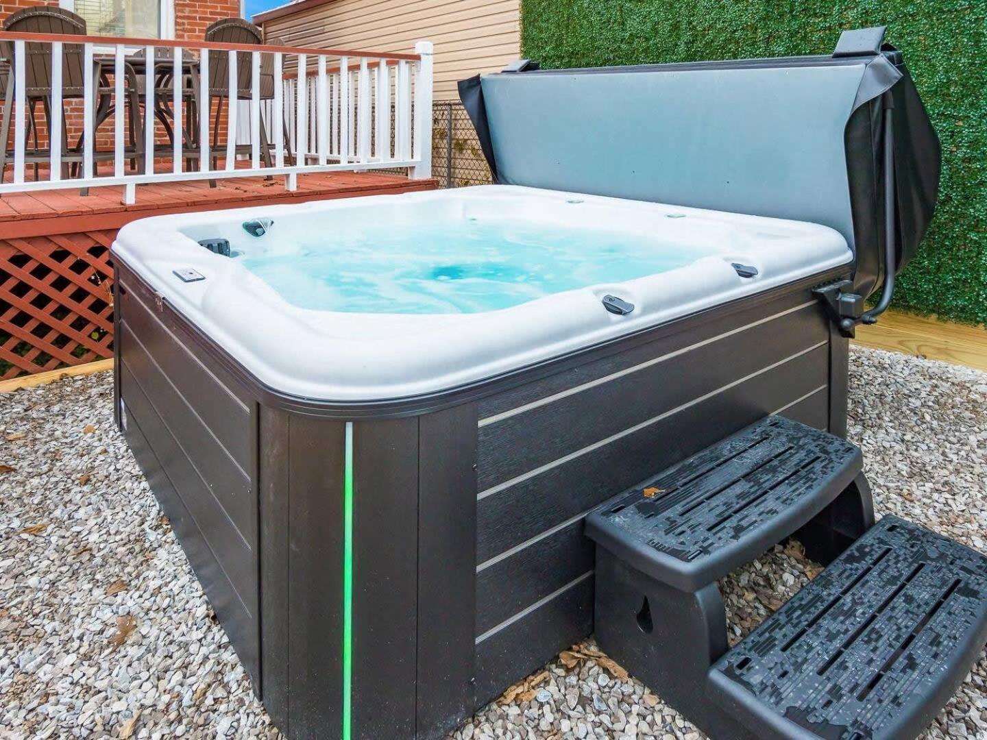 Ferienhaus Fun Upscale Oasis W Hot Tub Near Osu & Short North Columbus
